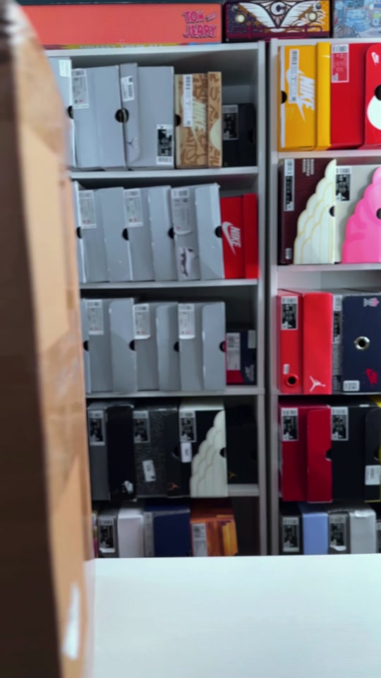 Collection video by @flexxluthor_