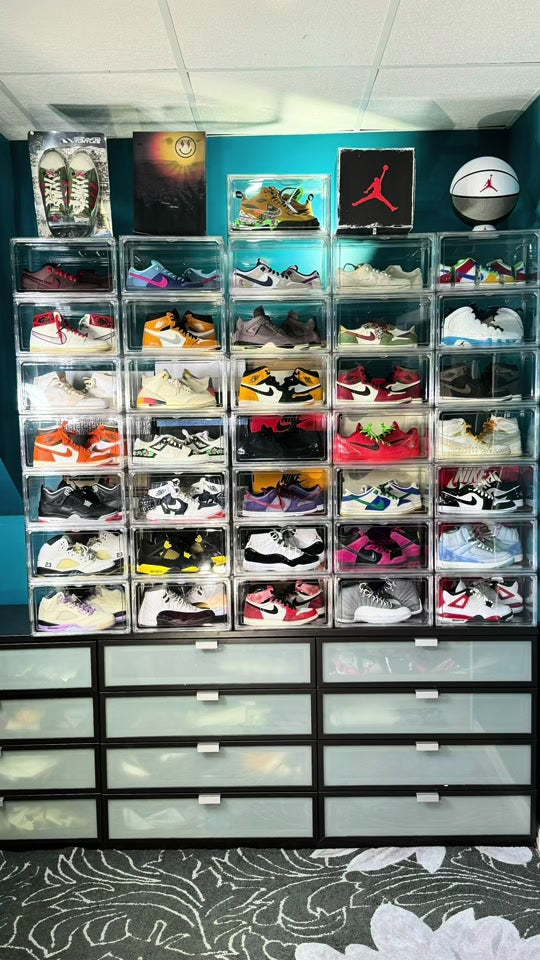 Collection video by @sneakerlif3